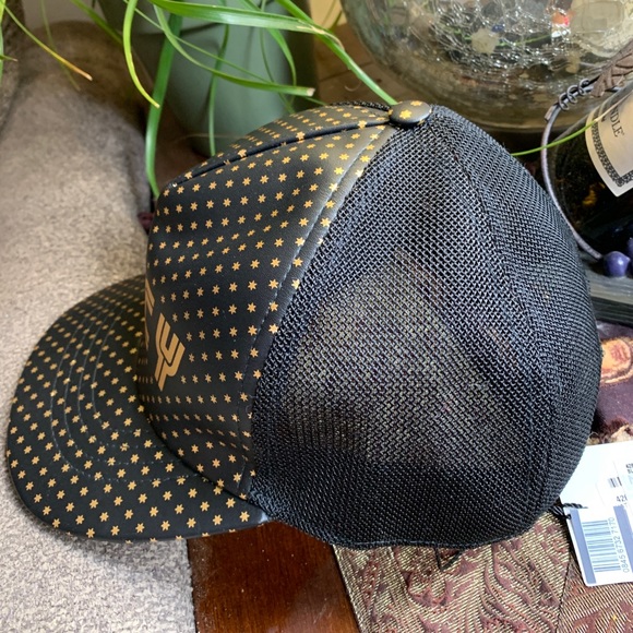 🔥SALE🔥Authentic GUCCI Leather/mesh stars Unisex cap/hat - Picture 10 of 10